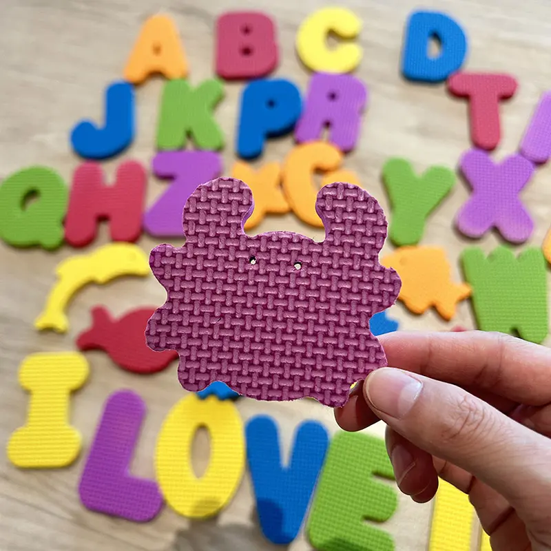Foam Bath Toys Letters (2).JPG