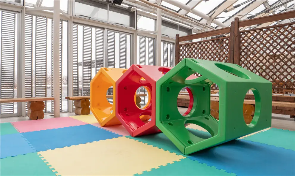 Playground (1)
